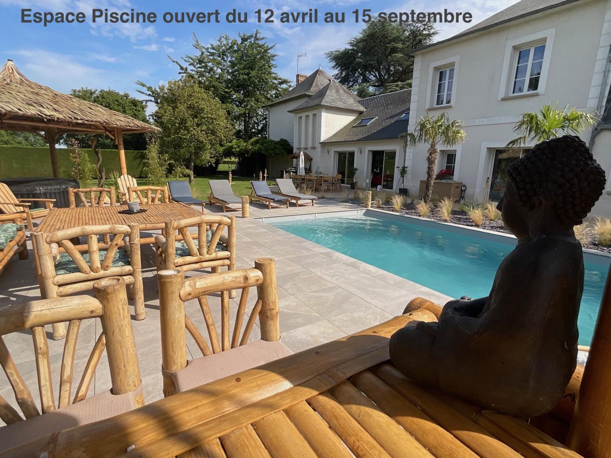 Bed and Breakfast Le Petit Manoir Farceaux Exterior foto